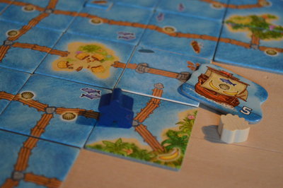 DSC_0792.JPG (4.17 MiB) 8221 mal betrachtet Hier sieht man schon, dass durch den Markt bekommene Schiff und die Muschel.