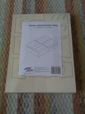 IMG_20180606_180553.jpg (1.19 MiB) 8743 mal betrachtet Dann noch zum Ordnung machen meiner Istanbul Box.<br />Hat fast 2 Monate gebraucht um von Spiele Offensive zu mir zu kommen.